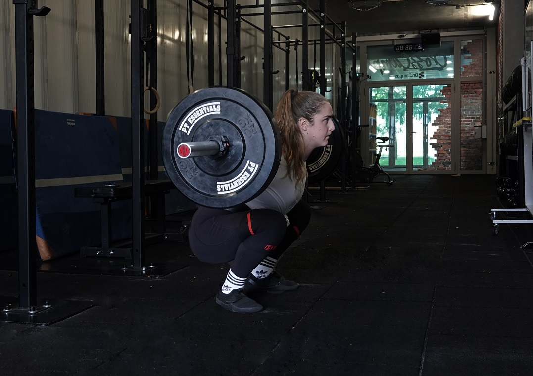 Tessa Ophof Squat verkleind.jpg